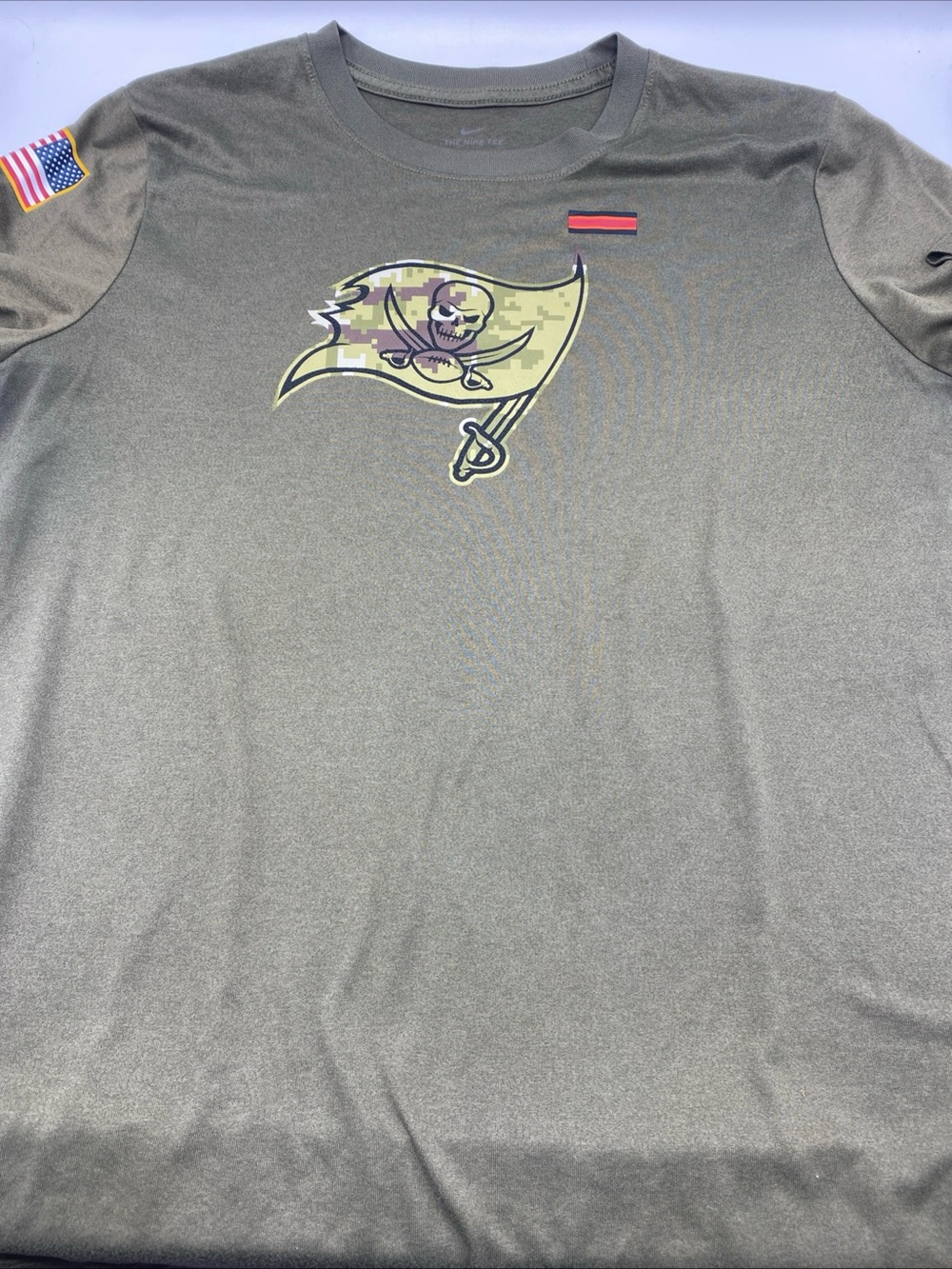 Tampa Bay Buccaneers Nike Salute To Service Shirt Size XL Dri Fit Military Green